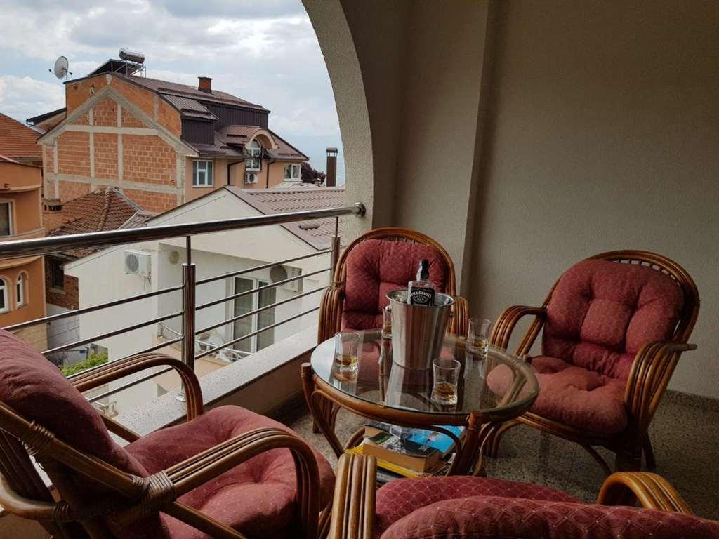 Villa Dislievski أوهغيد الغرفة الصورة